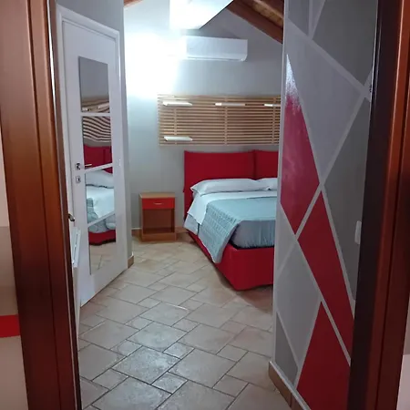 Casa Happy - La Mansarda Del Sorriso Con Parcheggio Privato A Valcorrente