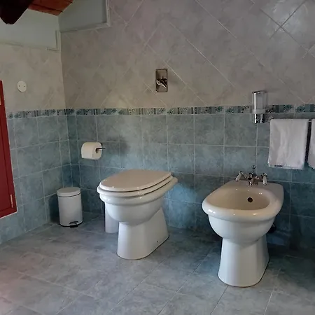 Casa Happy - La Mansarda Del Sorriso Con Parcheggio Privato A Valcorrente * 卡塔尼亚